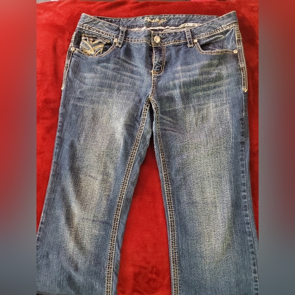 Amethyst Junior-Plus Flare Jeans - Picture 2 of 14